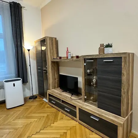 Comfort Place Brno, Hybesova Apartment Brno