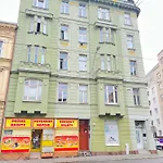 Апартаменты Comfort Place Brno, Hybesova
